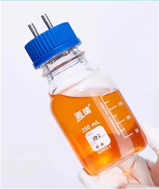 Dụng cụ thủy tinh trong phòng thí nghiệm Chai thuốc thử thủy tinh Borosilicate cao 3.3 Chai truyền thông có nắp vặn bằng thép không gỉ màu xanh